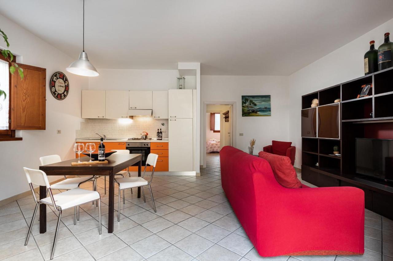 Casa Vacanze Alessandro 1 グレーヴェ・イン・キアンティ エクステリア 写真